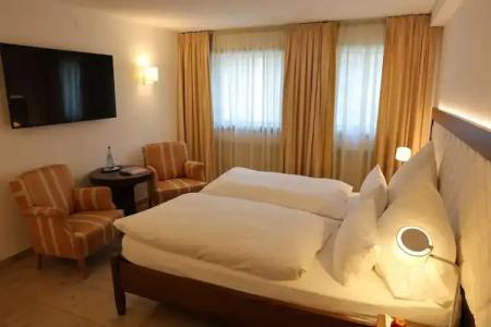 Zur Weinsteige**** - 130