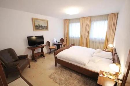 Zur Weinsteige**** - 112