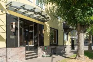 Aparthotel Astro - Nichtraucherhotel, Штутгарт