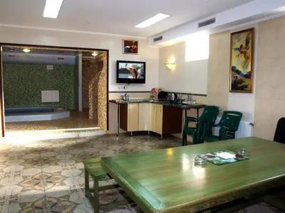 Пивденна Брама - 15