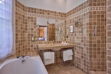 Hôtel de Bourgtheroulde, Autograph Collection - 8