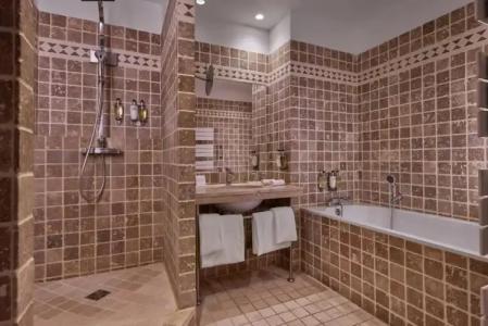 Hôtel de Bourgtheroulde, Autograph Collection - 68