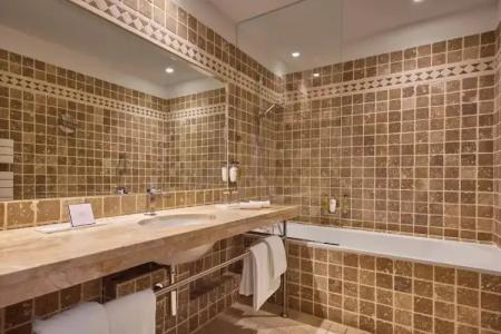 Hôtel de Bourgtheroulde, Autograph Collection - 54