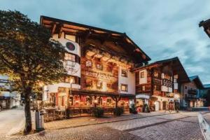 Dorfhotel Glücksschmiede, Заальбах
