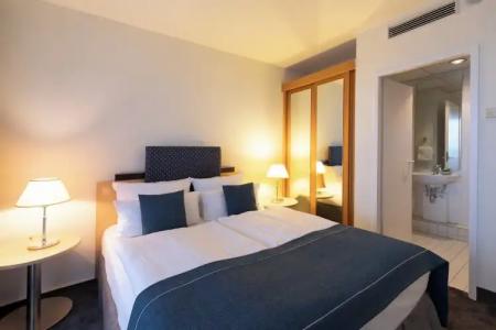 Select Rüsselsheim - 27