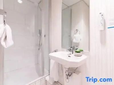 Select Rüsselsheim - 45