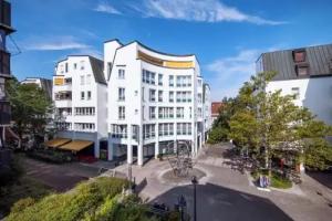 Отель «Aspire Elements Wiedereröffnung 14 März 2022», Ройтлинген