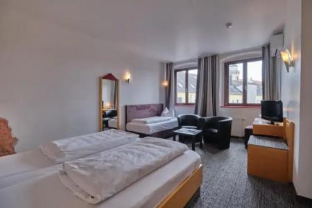 Roter Hahn - 25