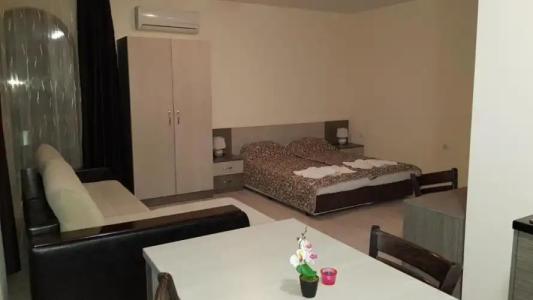 Brilliant Aparthotel - 25