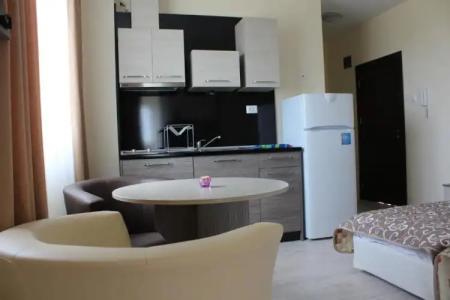 Brilliant Aparthotel - 10