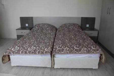 Brilliant Aparthotel - 16
