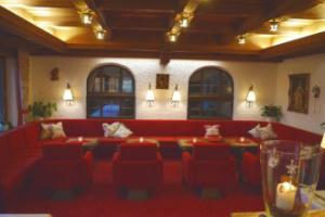 Höhenhotel & Restaurant Kalikutt, Оппенау