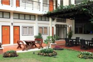 Гостевой дом «Penpark Place»