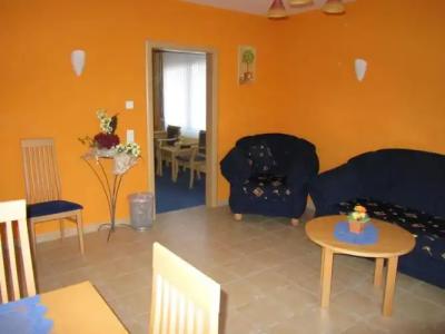 Land-gut-zur Burg G Nürburg - 48