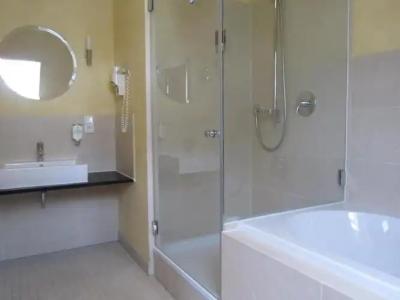 Land-gut-zur Burg G Nürburg - 38