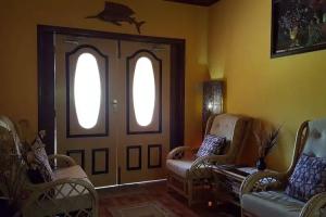 Гостевой дом «Anse Kerlan Beach Chalets», Гранд Анс