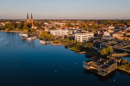 Resort Mark Brandenburg & Fontane Therme - 0