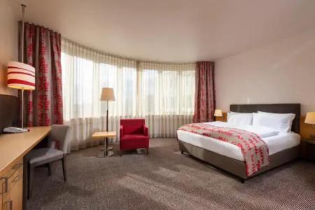 Holiday Inn Frankfurt Airport - Neu-Isenburg, An Ihg - 63