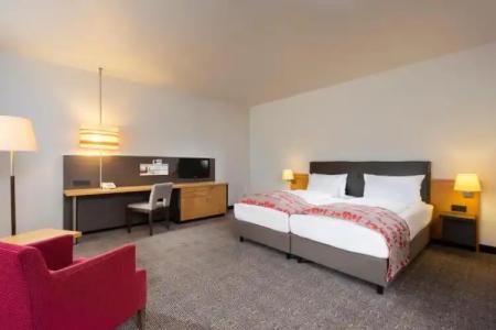 Holiday Inn Frankfurt Airport - Neu-Isenburg, An Ihg - 65