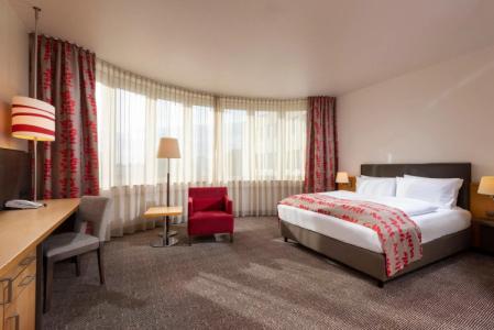 Holiday Inn Frankfurt Airport - Neu-Isenburg, An Ihg - 70