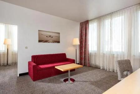 Holiday Inn Frankfurt Airport - Neu-Isenburg, An Ihg - 42