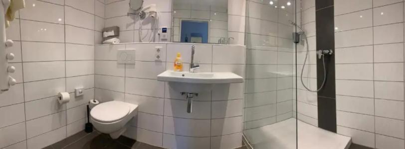 International am Theater - 40