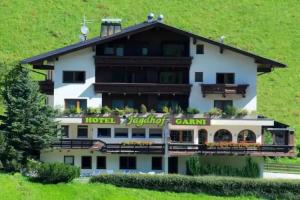 Hotel «Garni Jagdhof», Тукс