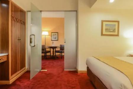 Golden Tulip Flamenco Cairo - 57