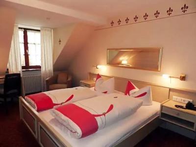 Löwen-Weinstube - 4