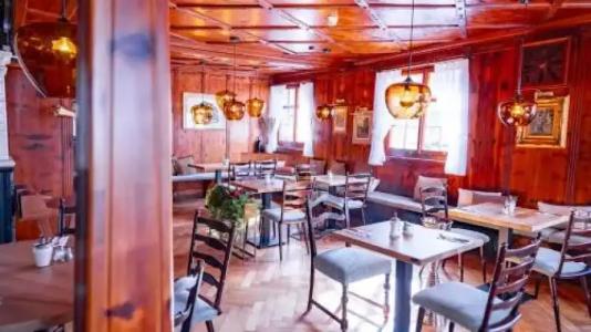 Löwen-Weinstube - 15