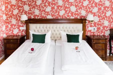 Löwen-Weinstube - 30