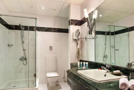 Hilton Pyramids Golf - 9