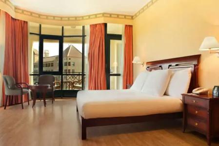 Hilton Pyramids Golf - 74