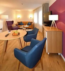 & Weinhaus Anker - 60