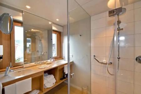 & Weinhaus Anker - 76