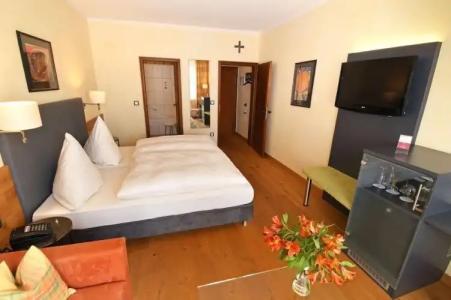 & Weinhaus Anker - 44