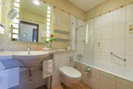 & Weinhaus Anker - 38