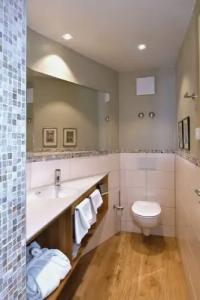 & Weinhaus Anker - 42