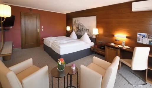 & Weinhaus Anker - 59