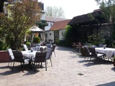 & Weinhaus Anker - 19