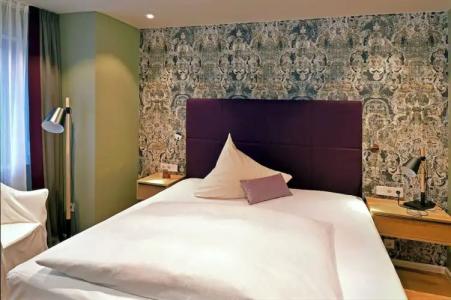 & Weinhaus Anker - 45