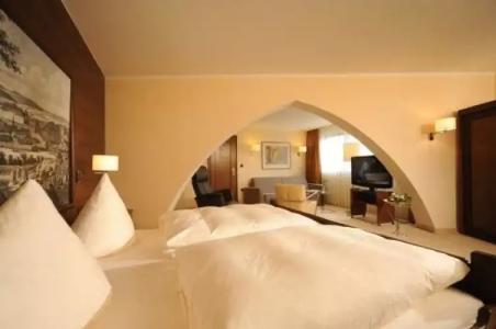 & Weinhaus Anker - 79