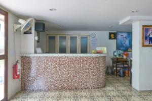 Отель «Roof View Place»