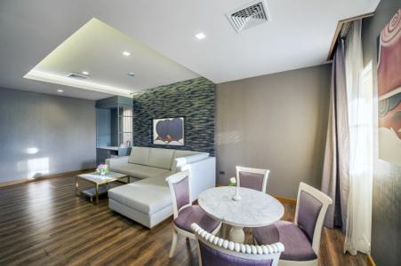 Royal Rattanakosin - 13