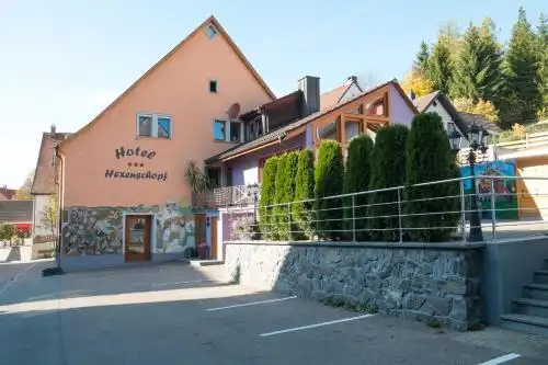 Wellness& Restaurant Hexenschopf - 0