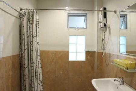 Samsen Sam Place - 119