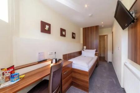 Schöngarten garni - 40