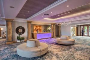 Le Suffren Hotel & Marina, Порт-Луи