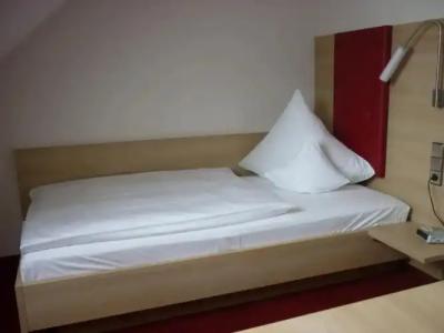 Landgasthof Schwanen - 1