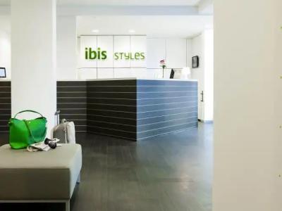 ibis Styles Köln City - 9